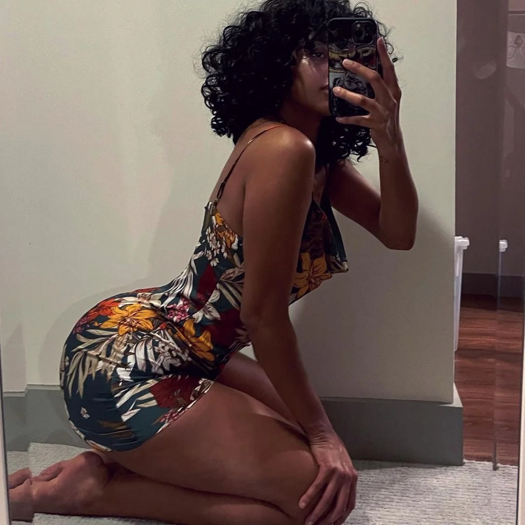 naaharasuako (my fav IG baddie) image 7