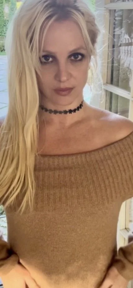 Britney image 13