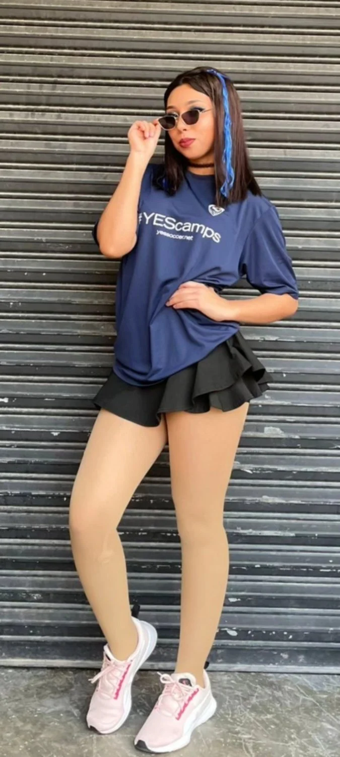 Rica girl puta flaquita sexy y linda image 2