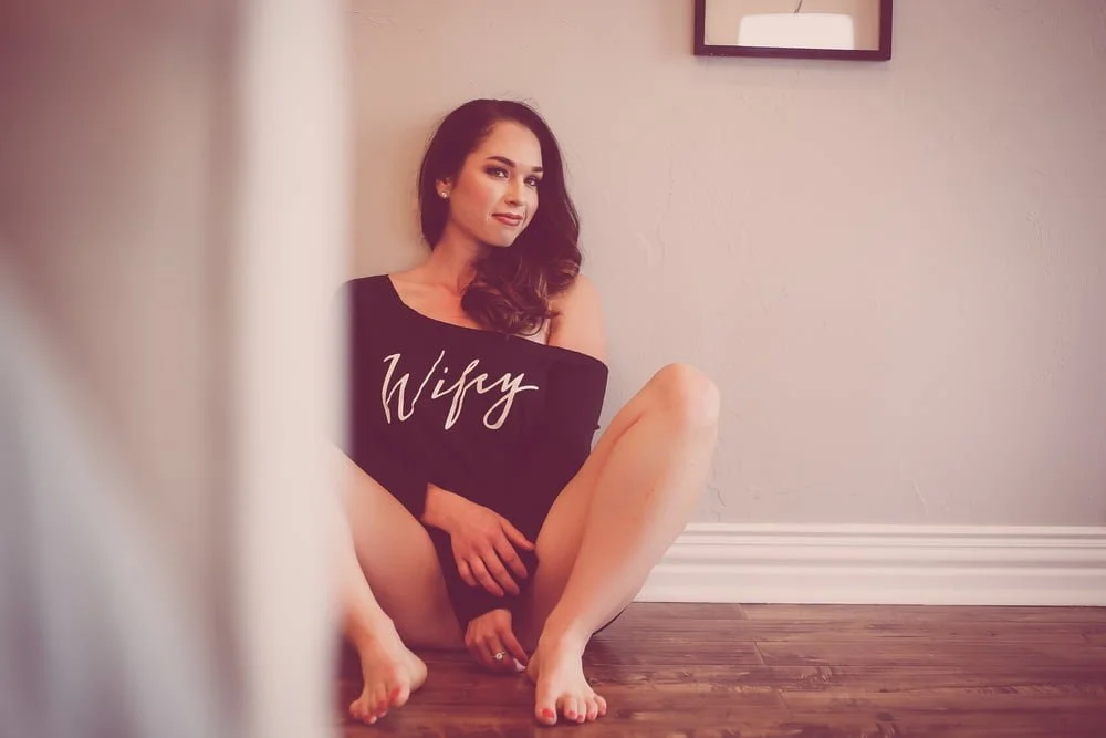 Gorgeous Amanda Boudoir image 22