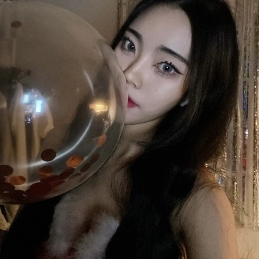 Korean friend image 12