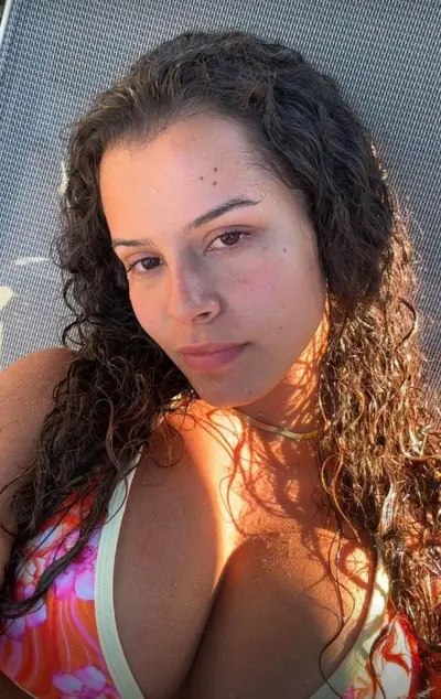 Gabriela saraivah cover image