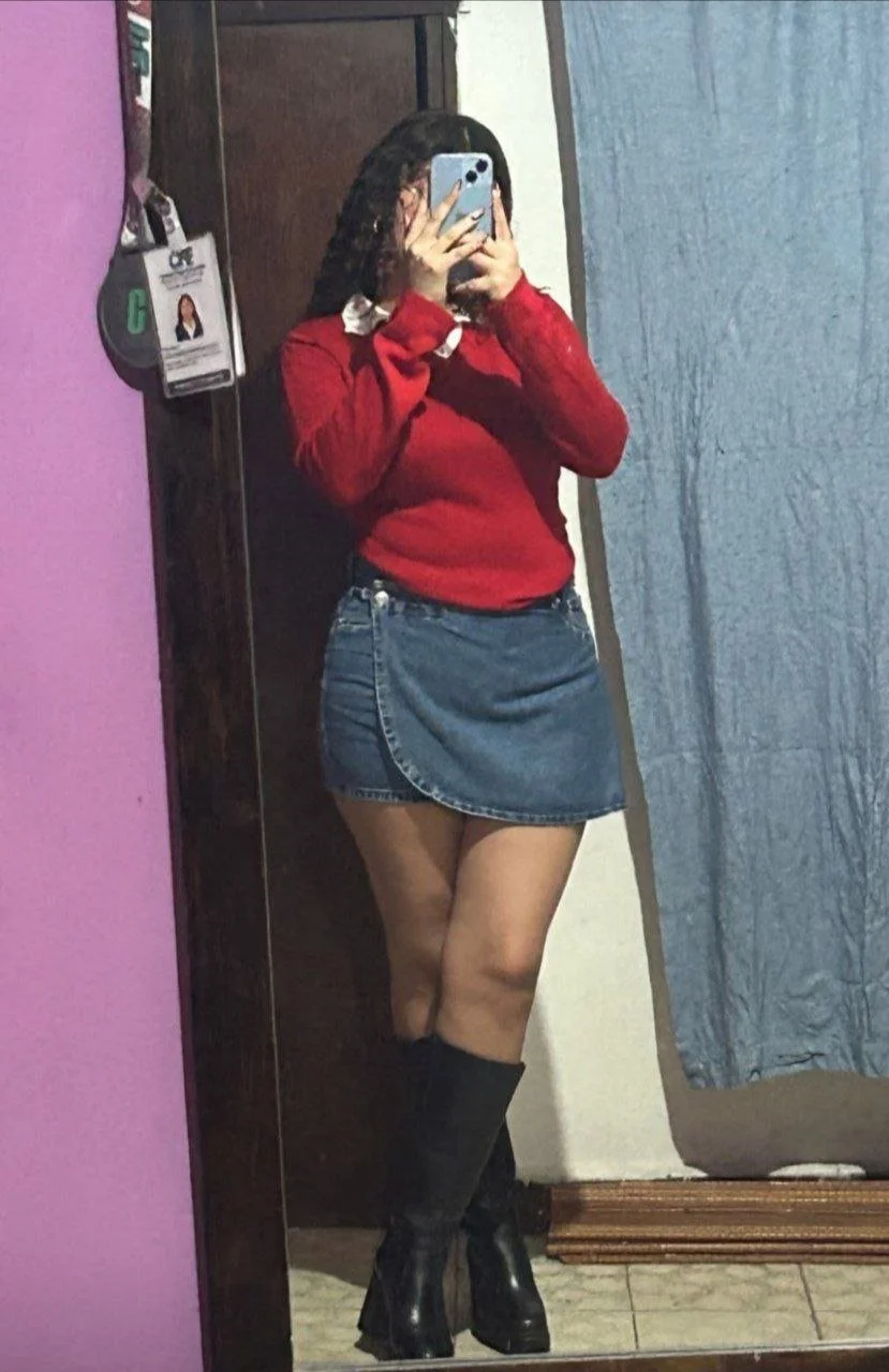 Seguidor vazando sua peituda santinha image 11