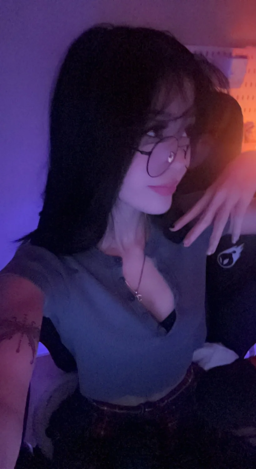 Sexy asian teen 3 image 18