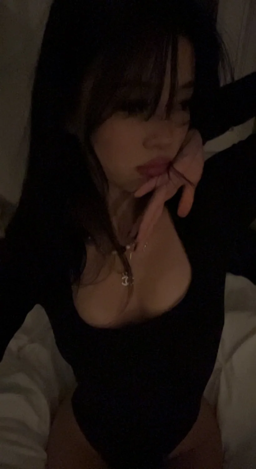Sexy asian teen 3 image 3