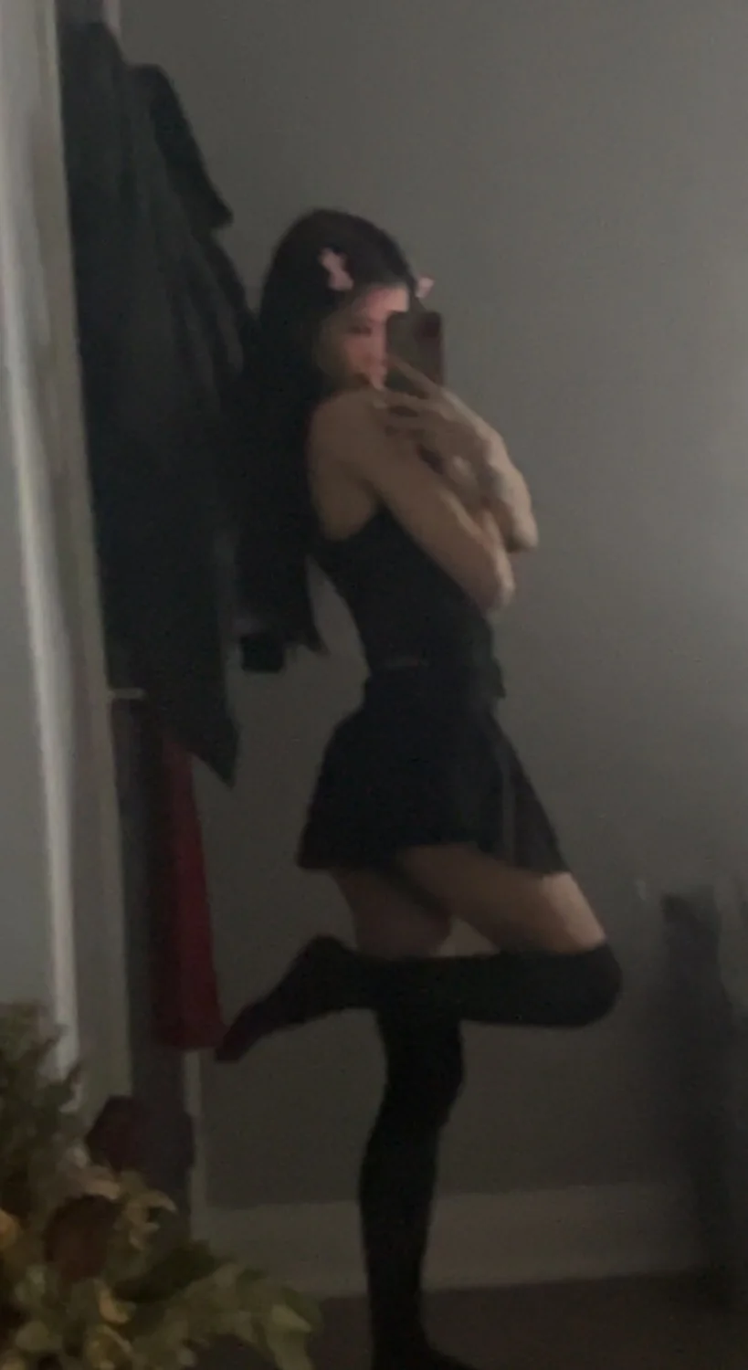 Sexy asian teen 3 image 7