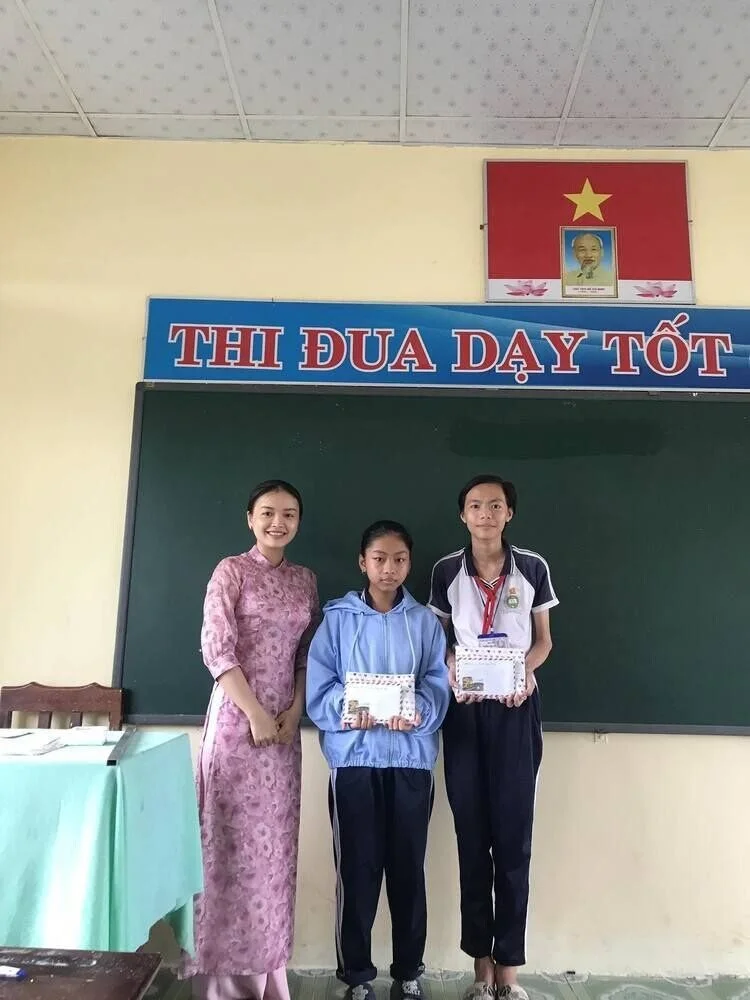 [Vietnamese] A Vietnamese teacher leaked image 8