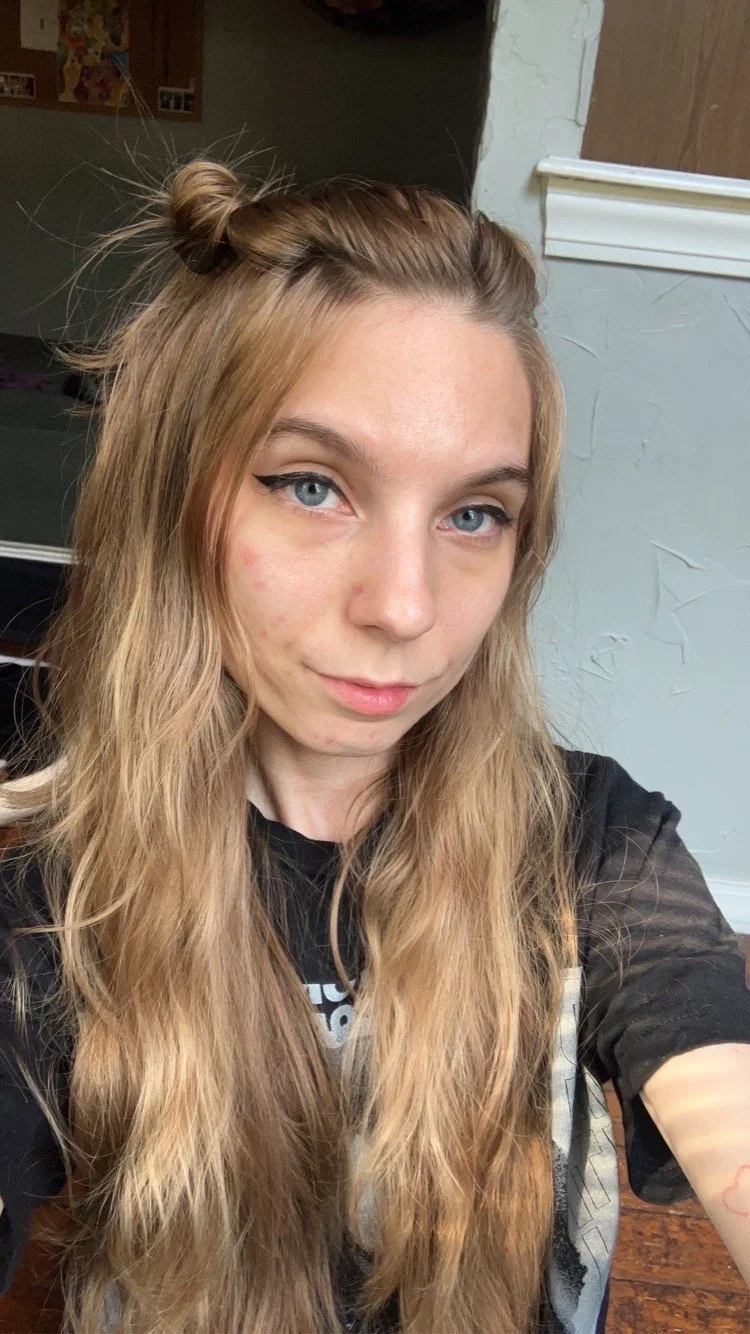 my hot wife 💖 image 3
