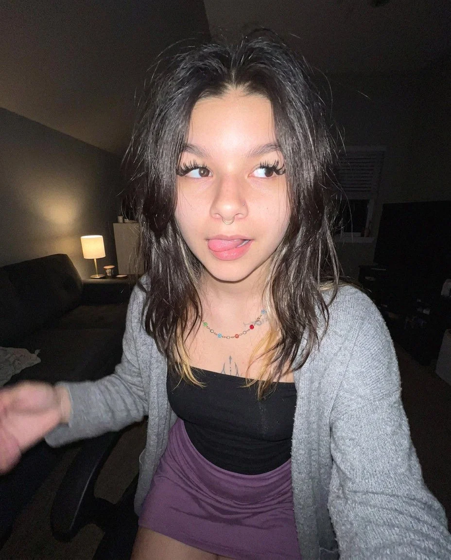 Emo Cuties 28 image 6