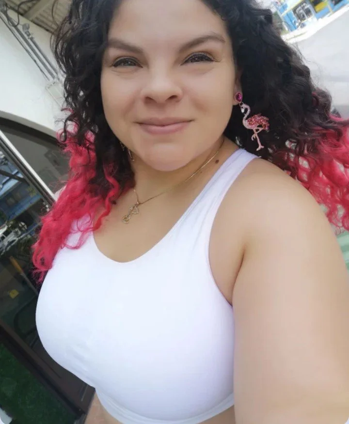 Chubby amateur image 8