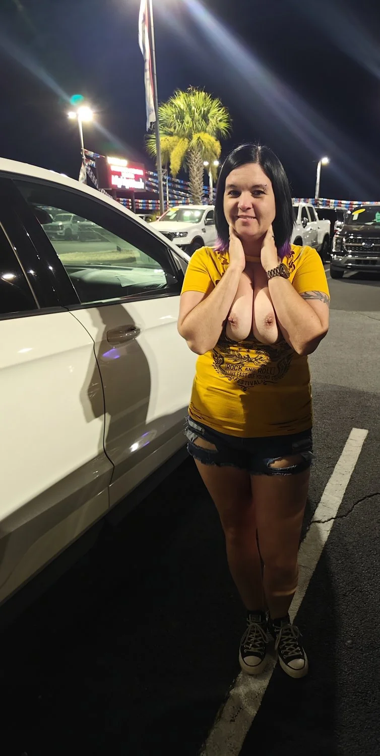 Exhibitionist Jen shows herself off in public image 25
