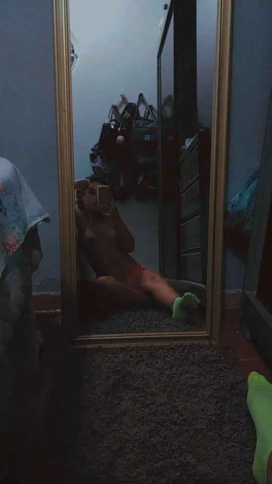 Seguidor pediu pra vazar a namoradinha na DM image 5