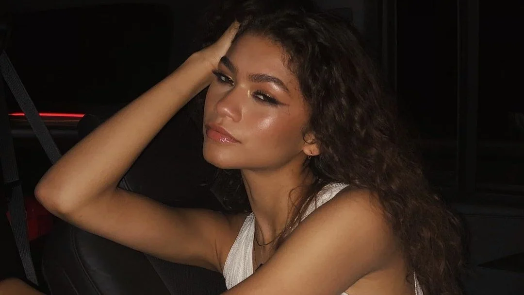 Imagine CEI by Zendaya image 5