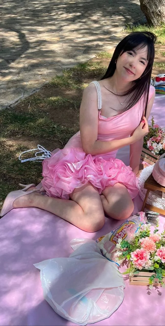 Pinky Girl 🌸🔥 image 5
