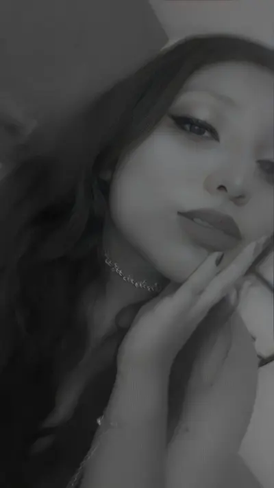 Latina cover image
