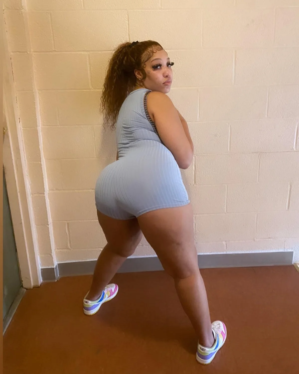 Saint Louis thot Mariah sucking a big dick image 2
