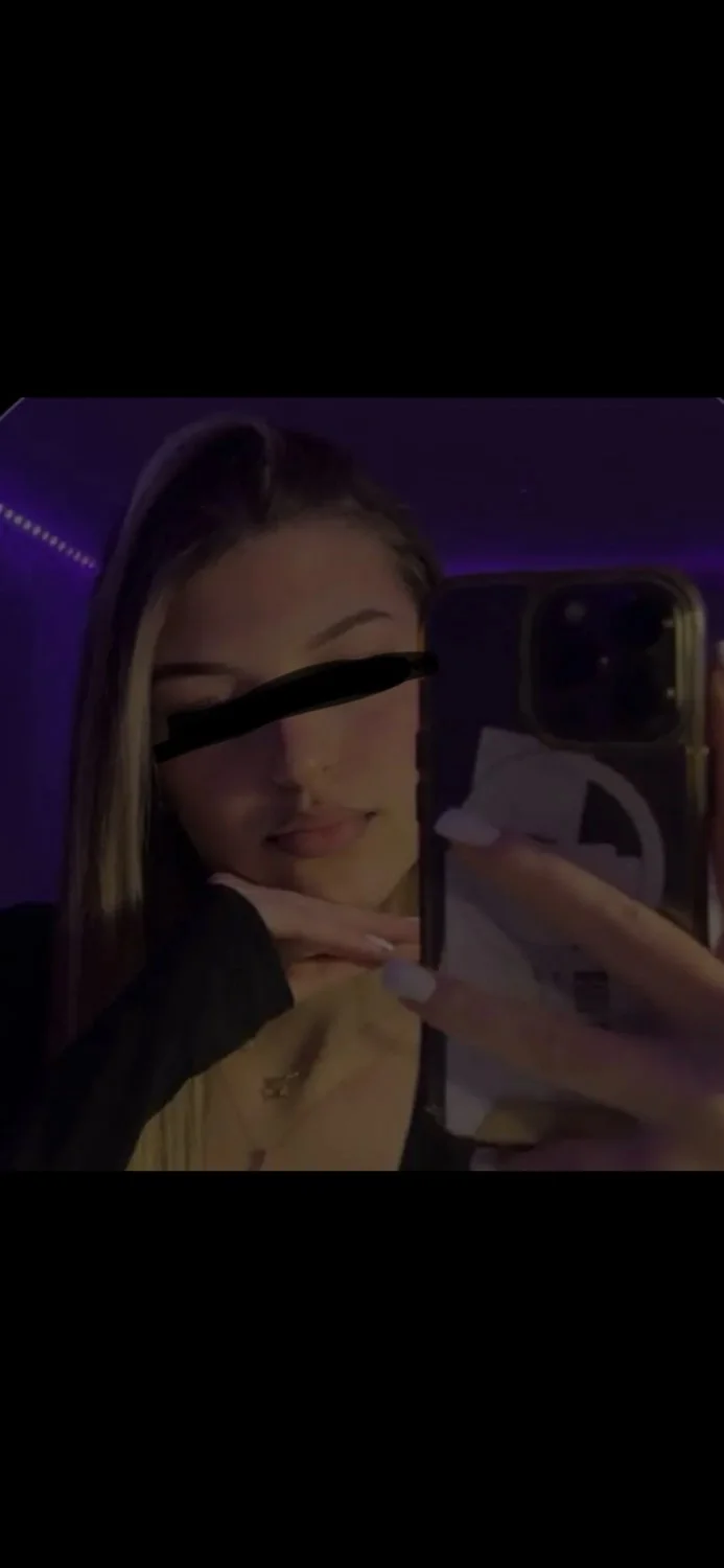 PLS USE MY SIS NOW! image 3