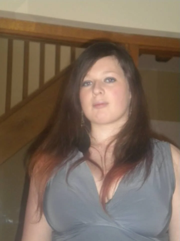 sexy zara comment what u would do to me :P main image