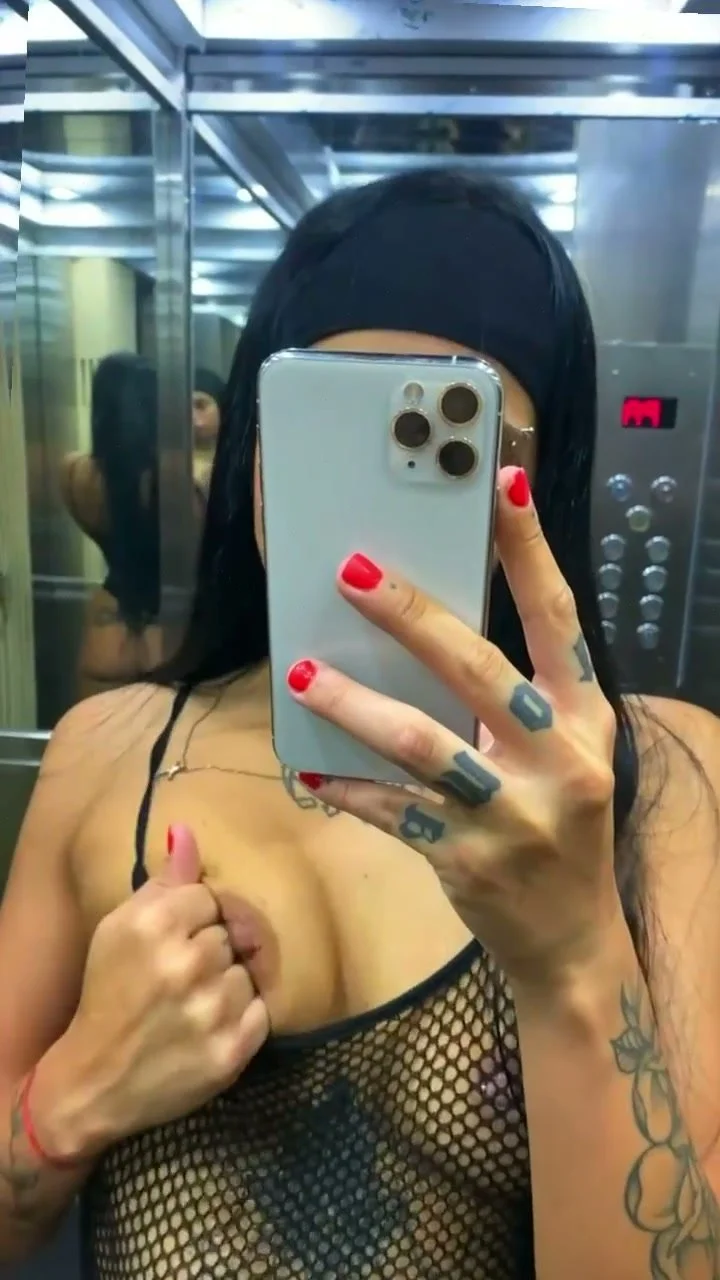 🔞 sexy slut busty orgasming nude tight pussy 😈🍑 OF image 2