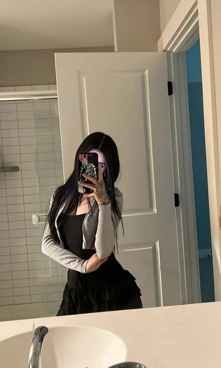 Hermosa putita quenada por su novio image 11