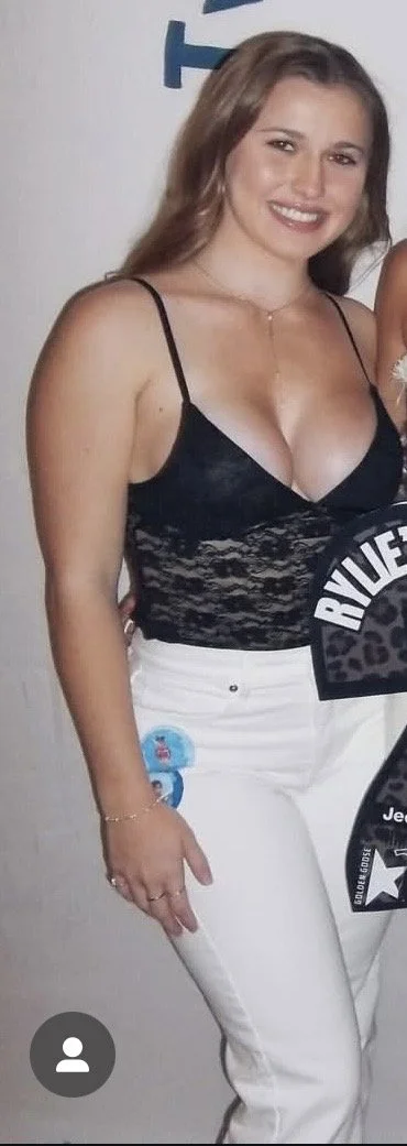 Big booty sorority college slut with big tits image 18