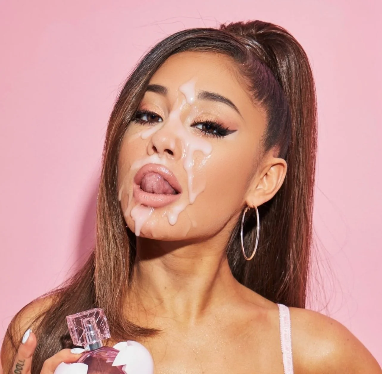 Every Ari Pic I Have Busted To image 10
