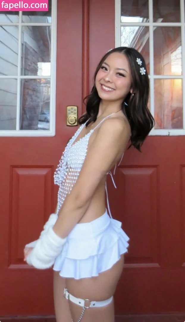 bros petite asian gf faustina got leaked online image 6