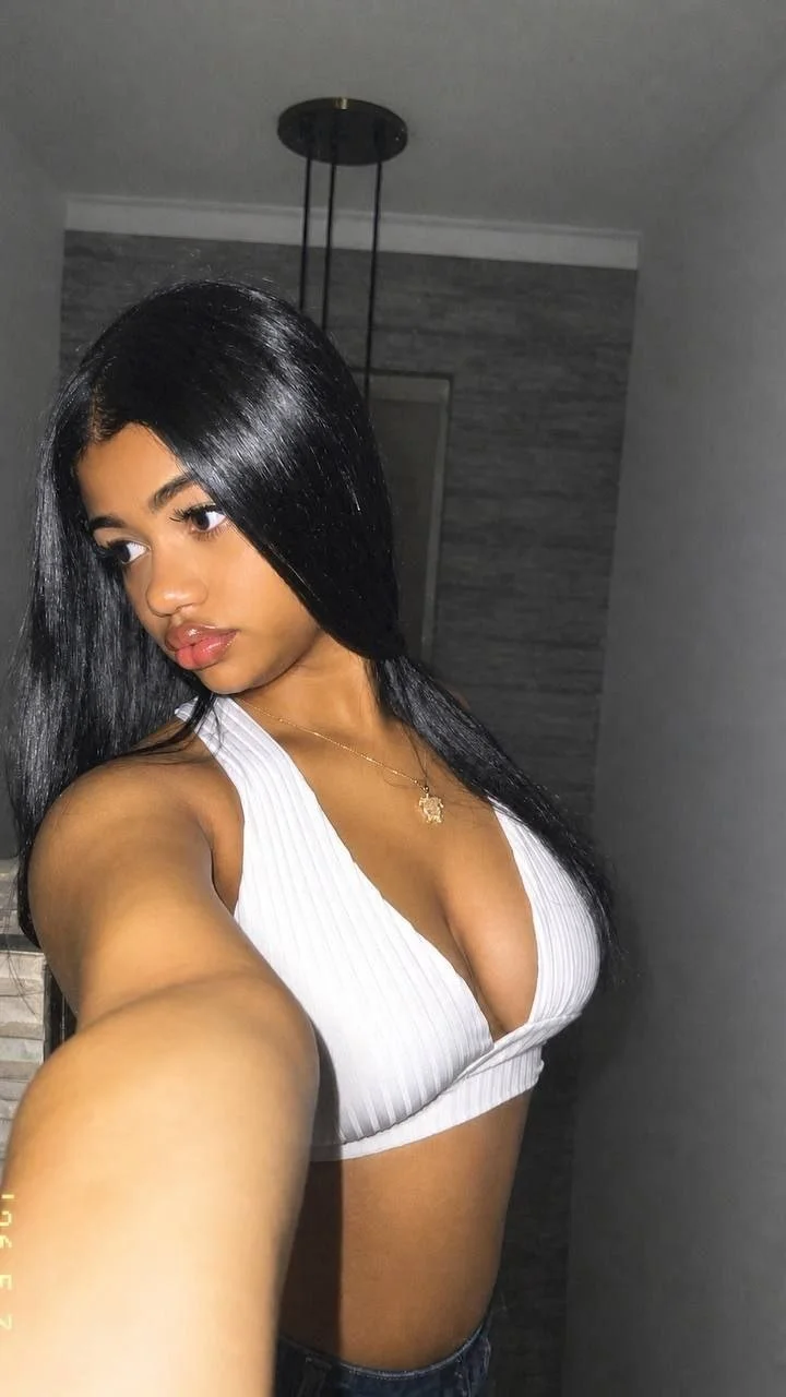 Princesita morena main image
