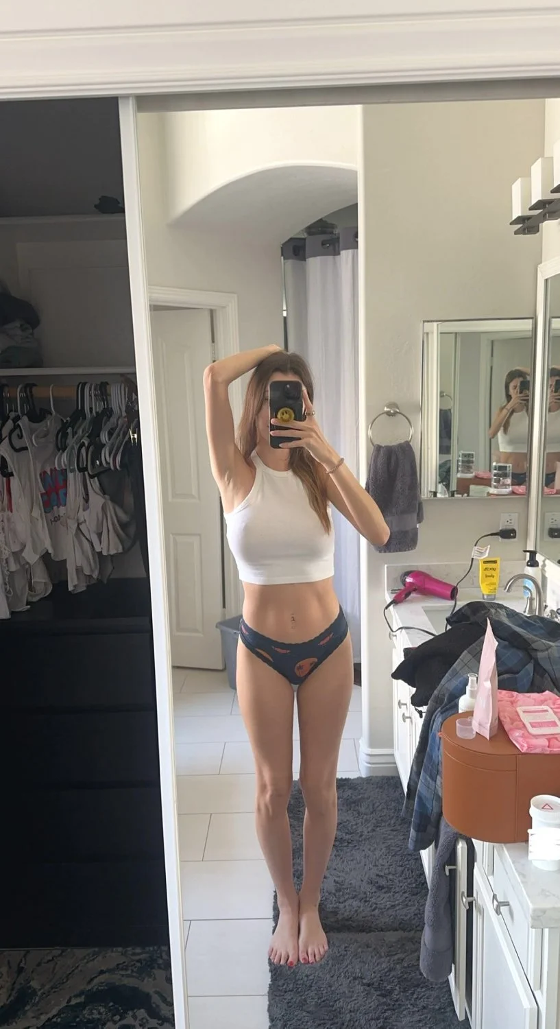 Imagine these curves wrapped around you image 2