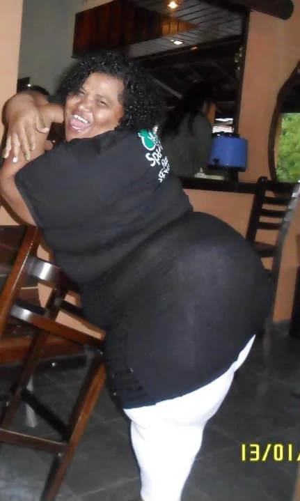 M3Ga matur3 braZ1liAn bbW bo0tY !! image 2