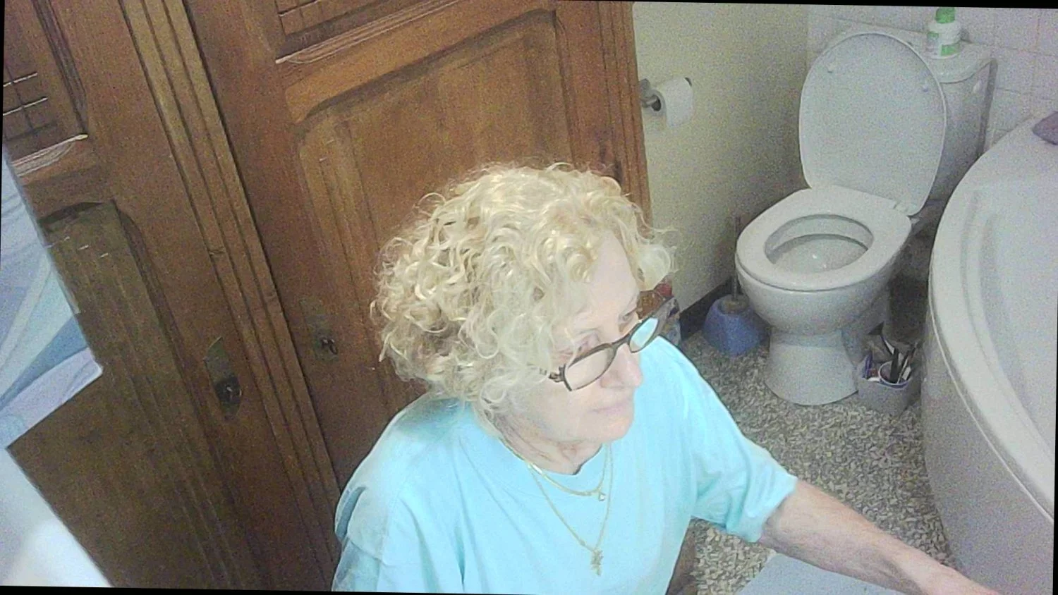 Secret cheating granny nurse Solange image 4