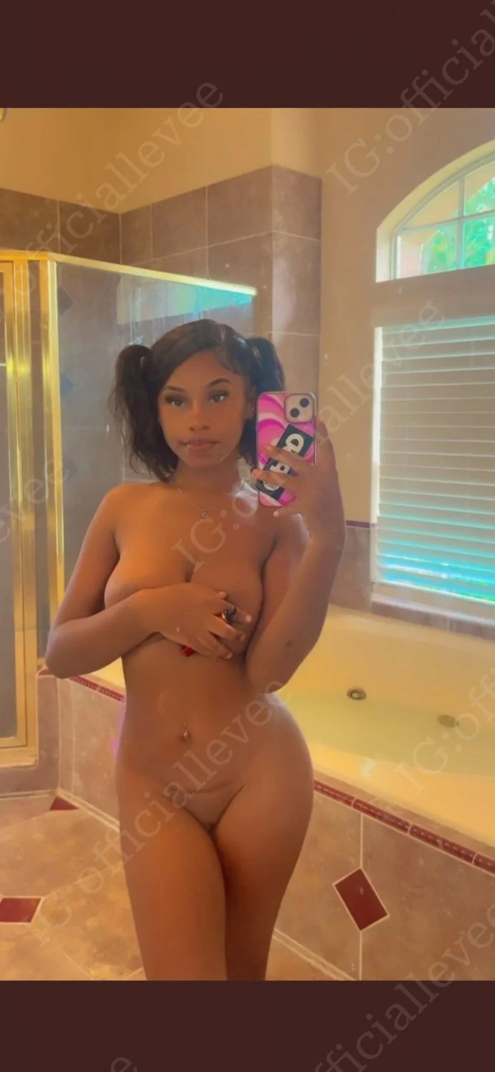 Phat pussy black Latina | fat ebony pussy | Afrolatina fat pussy | phat pussy black girl image 19