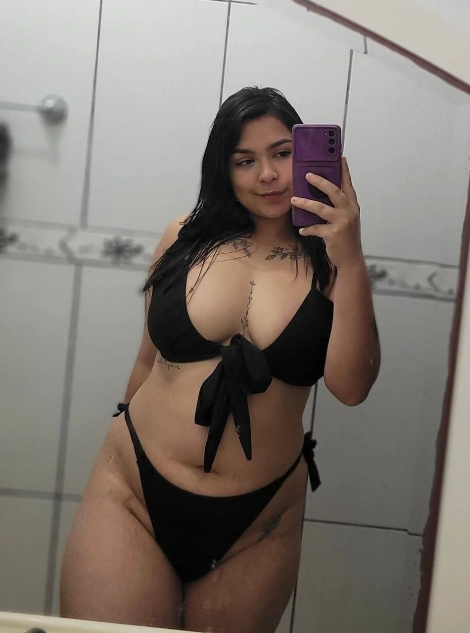 Veronica putinha image 2