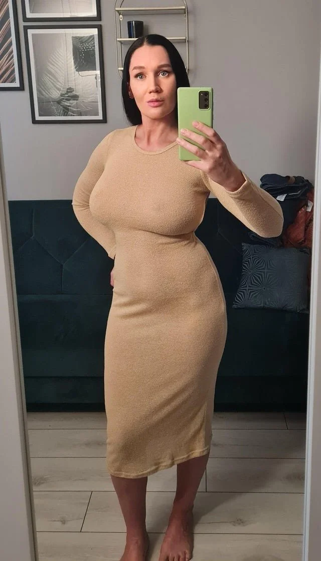 Hot MILF image 10