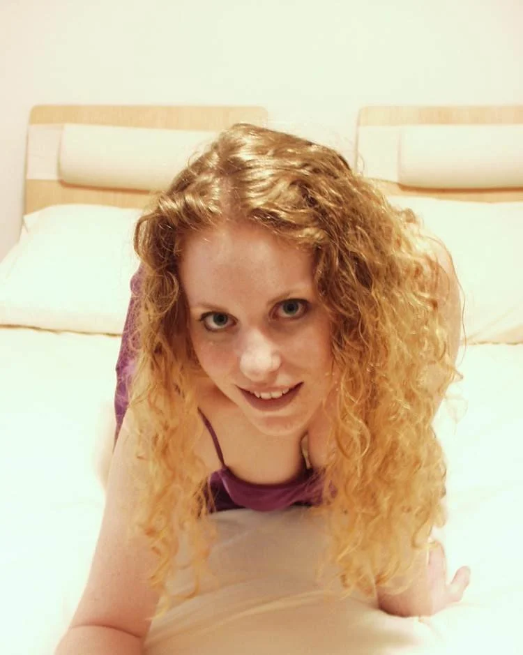 Kira LittleRedHead Silky image 23