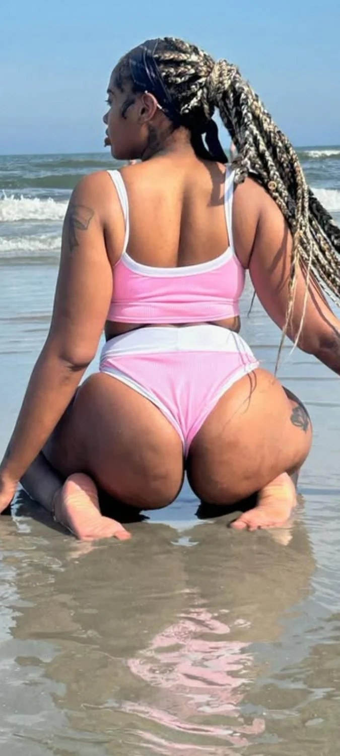 Black whore main image