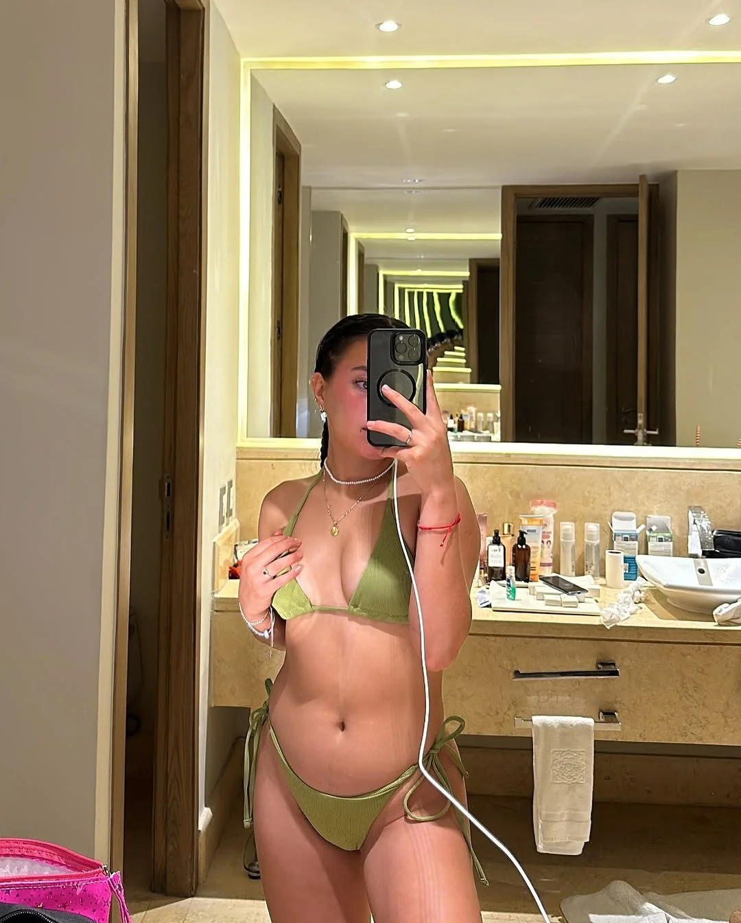 Sharon morrita rica con culito comelon image 20