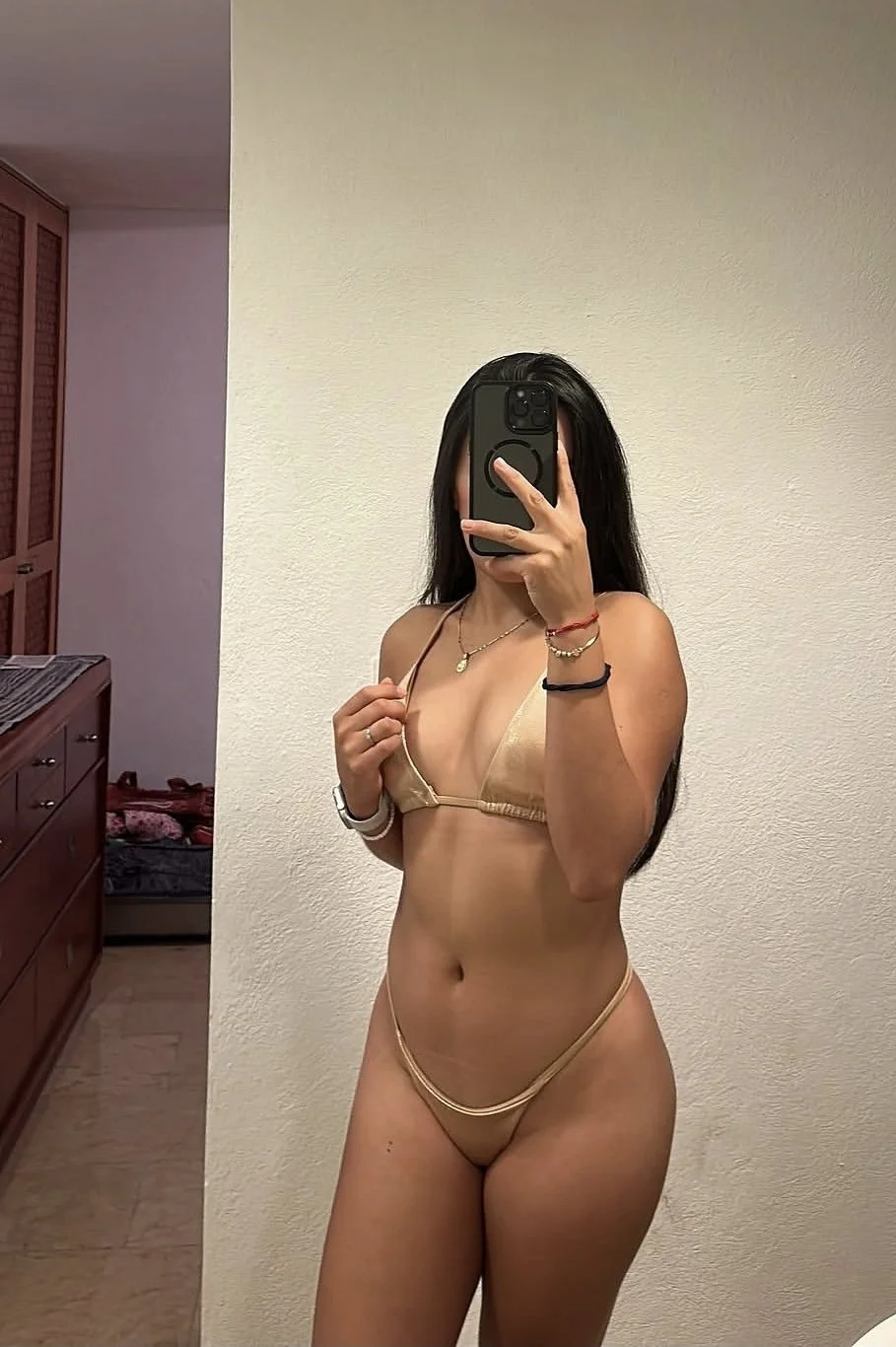 Sharon morrita rica con culito comelon image 26