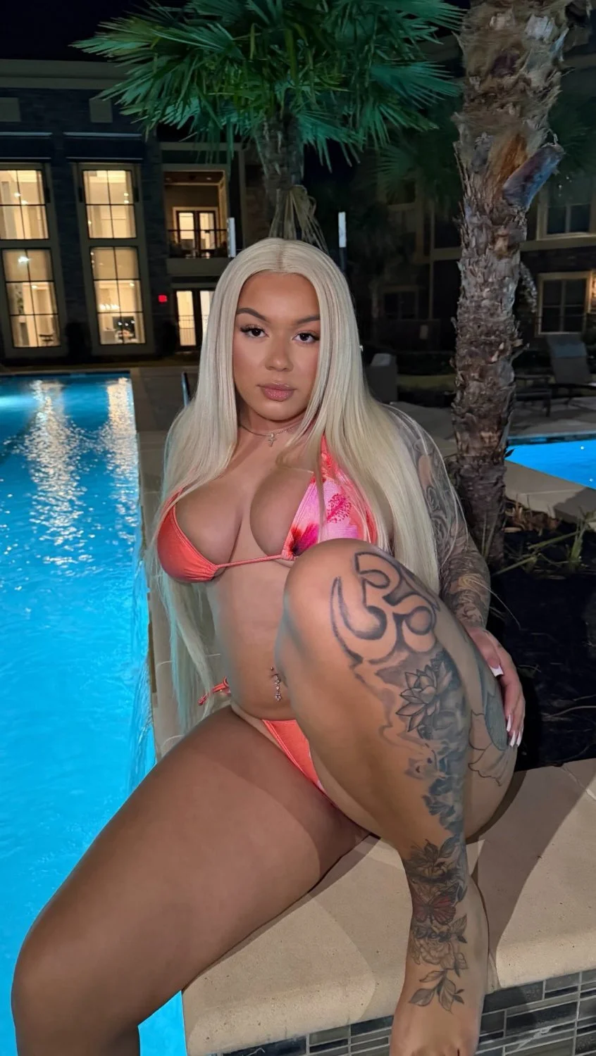 Sexy Brazilian Pawg IG Baddies image 4