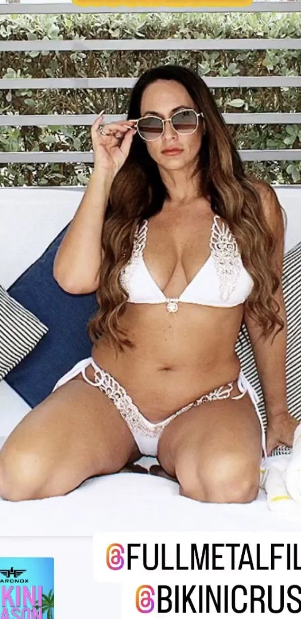 Florida milf Lori Ford image 23