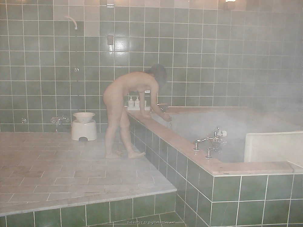 Amateur japanese mature Milf image 32