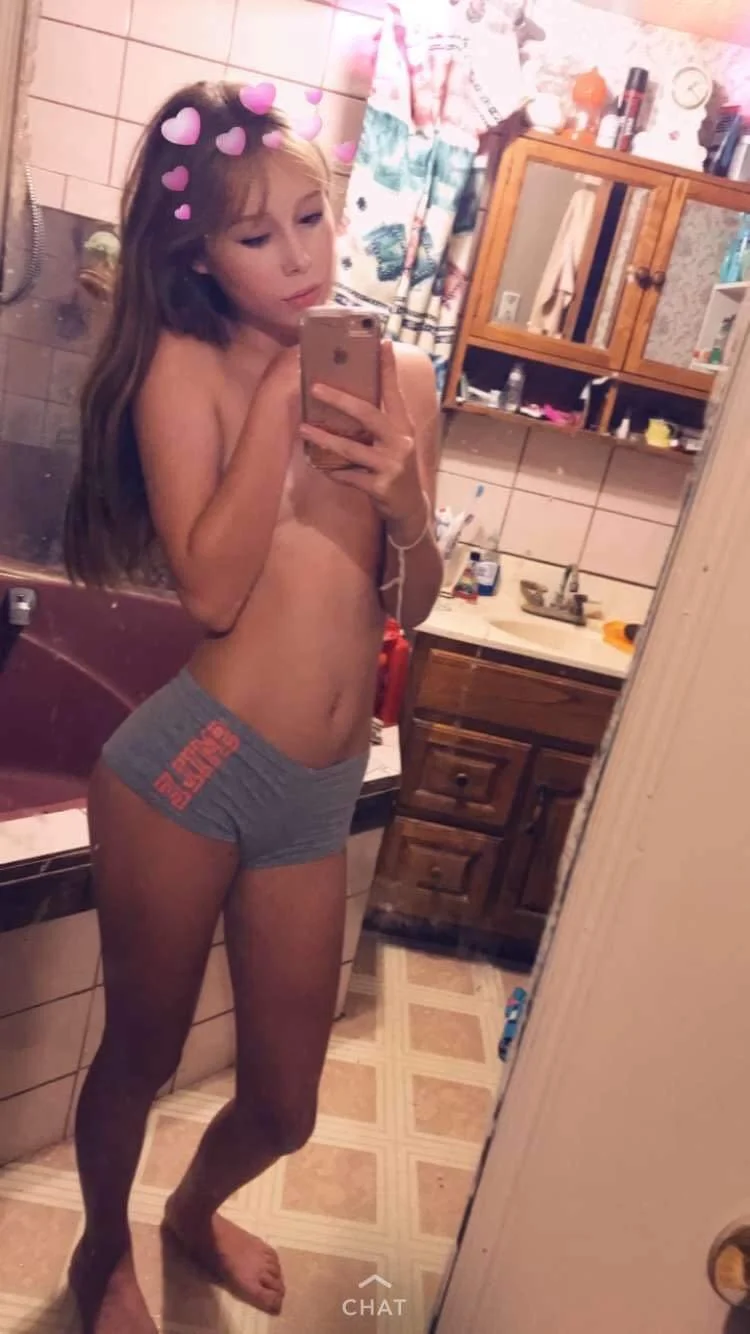 Cute Snapchat teen wants to be seen image 7