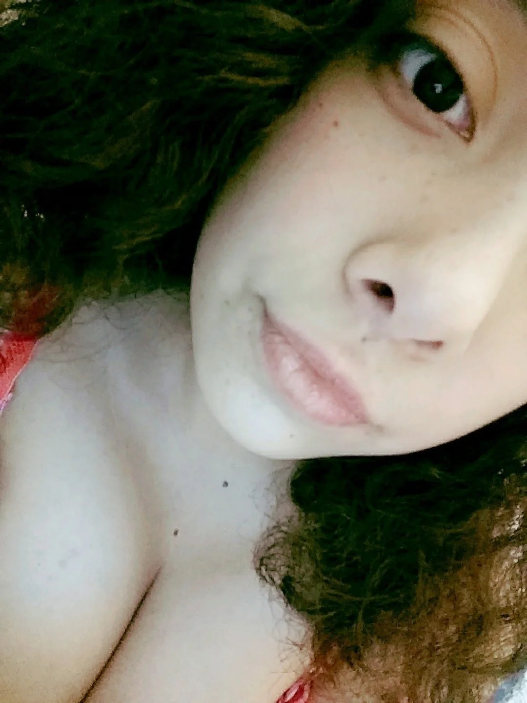 Putita con lindas tetas image 24