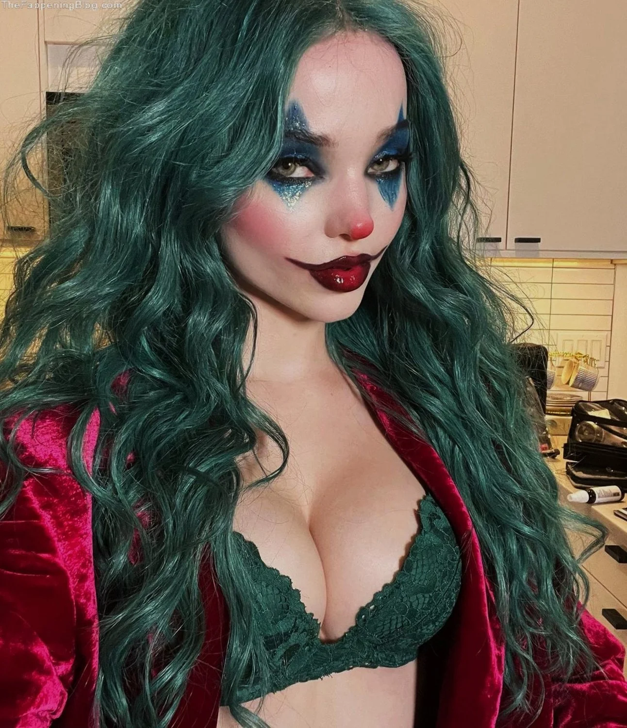 Dove Cameron mix image 5