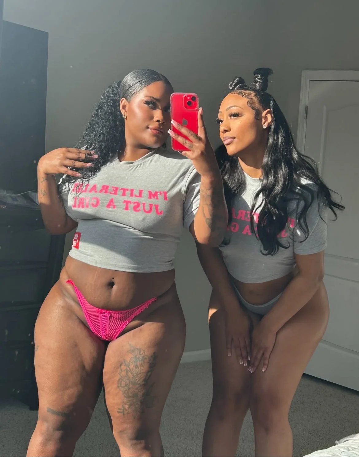 Amateur Ebony Sluts image 8