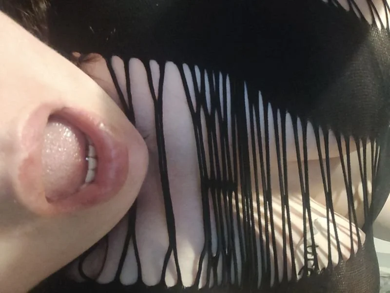 She always come back for more, insult the cumdumpster is the comments image 5