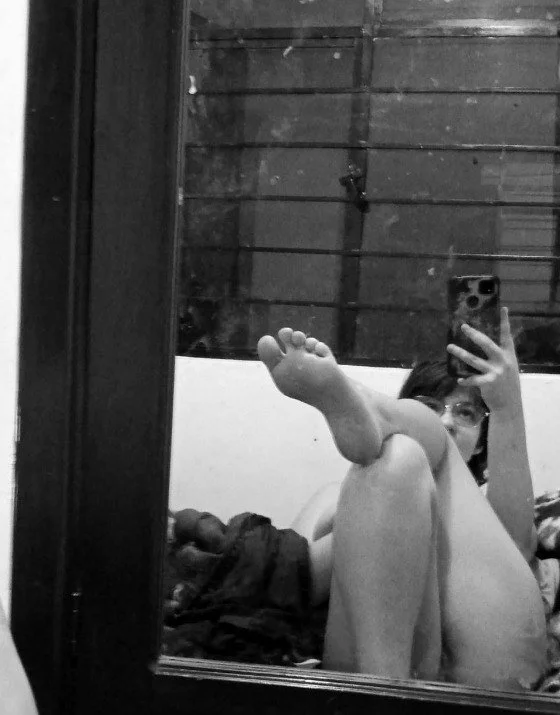 Gorda tetona quemada por el novio image 7