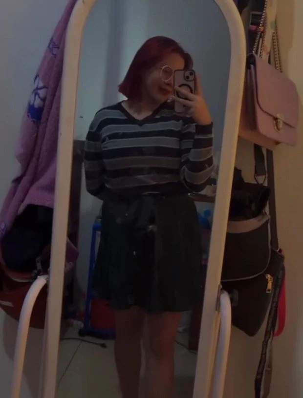 Gorda tetona quemada por el novio image 9