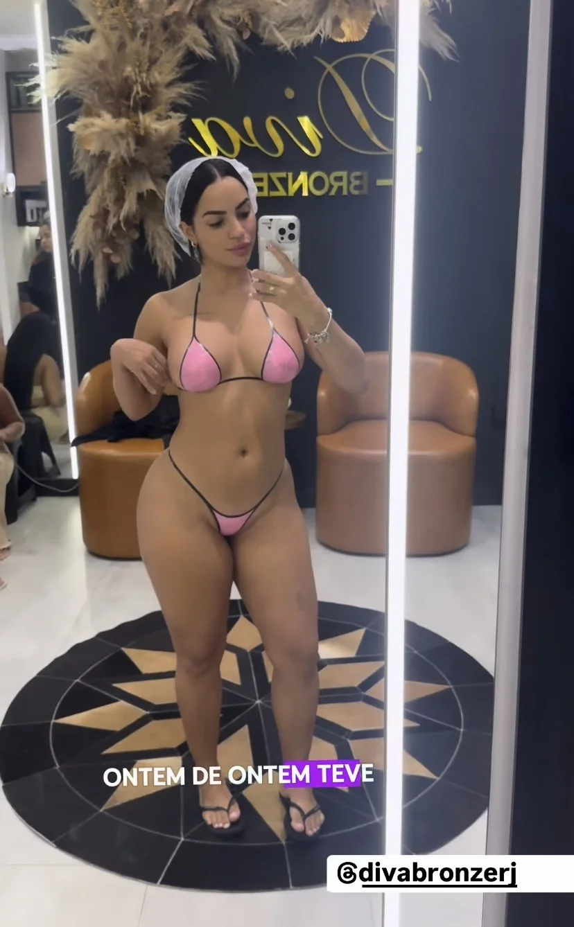Thalia Oliveira rabo enorme image 6