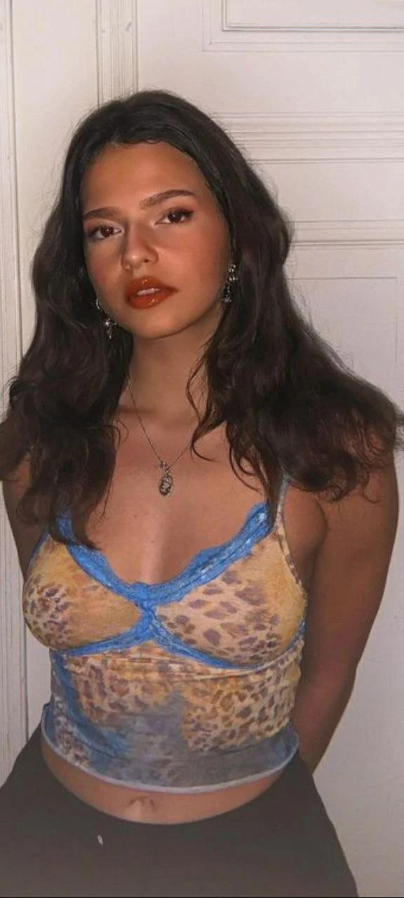 Nina Chuba image 14